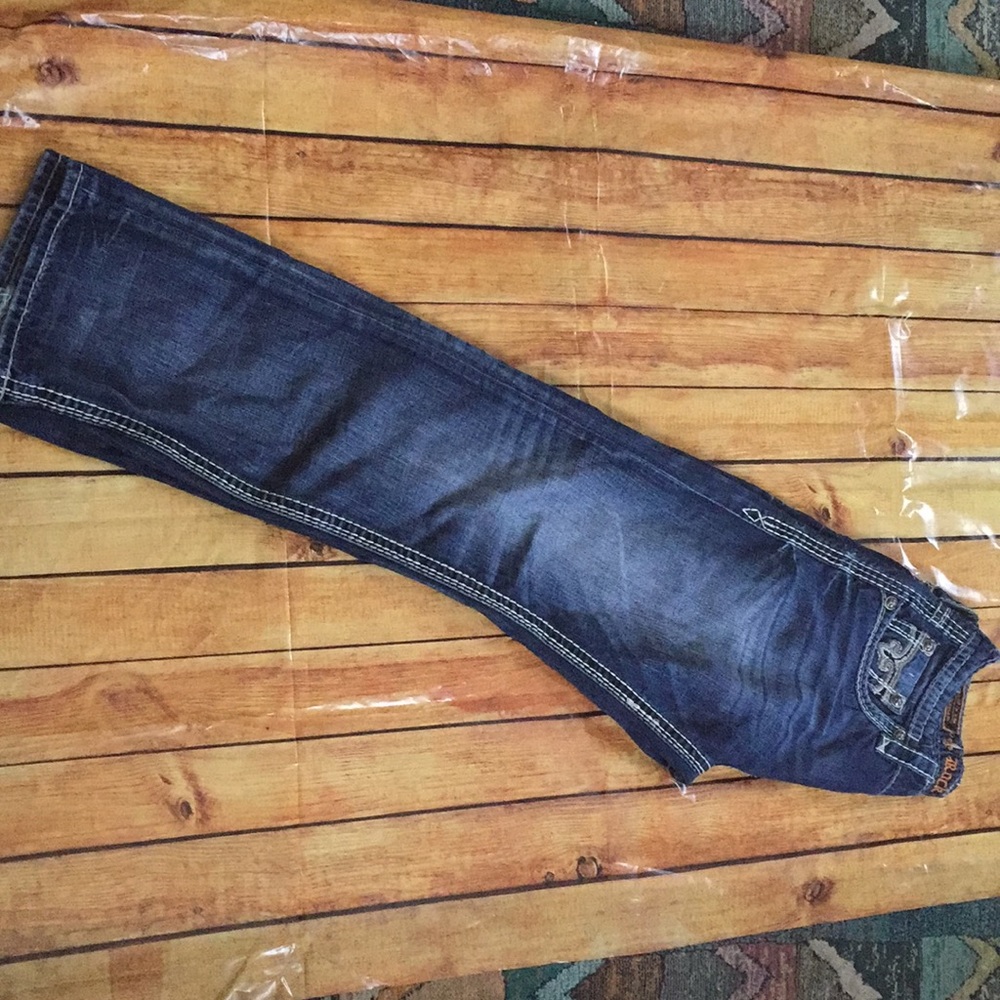 Rock revival jeans